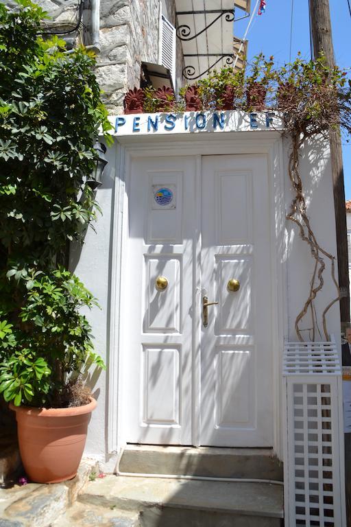 Pension Efie Đảo Hydra Ngoại thất bức ảnh
